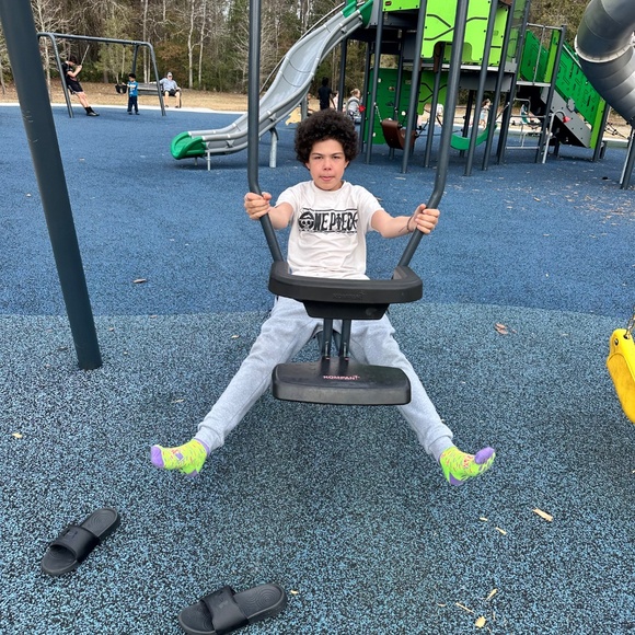 EVERY TUESDAY AT 4PM EST *LIVE LISTING WORKING TOGETHER TO SELL WHAT WE CAN* - Picture 6 of 9